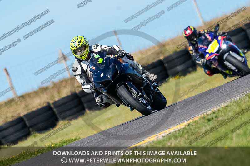 anglesey no limits trackday;anglesey photographs;anglesey trackday photographs;enduro digital images;event digital images;eventdigitalimages;no limits trackdays;peter wileman photography;racing digital images;trac mon;trackday digital images;trackday photos;ty croes